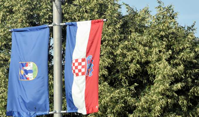Zastava Grada Našica i Hrvatske Dan državnosti Našice